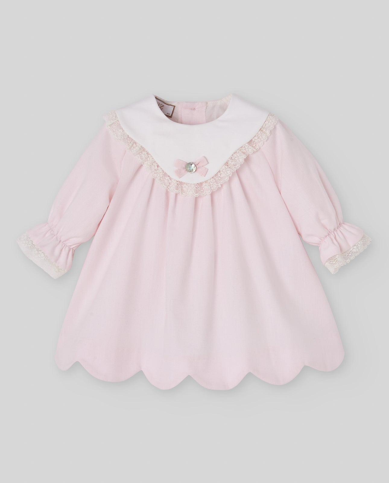Vestido e tapa fralda rosa da Paz Rodriguez "Nai"