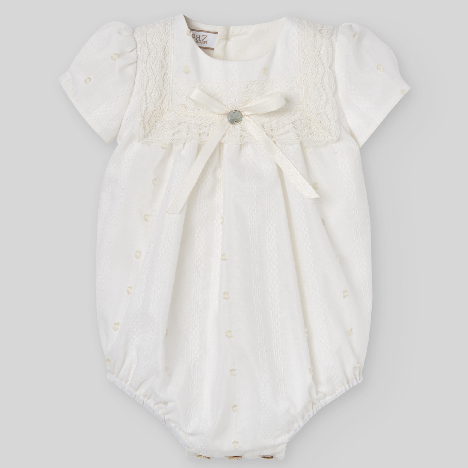 Fofo em tom pérola para cerimónia Paz Rodriguez "Paz"