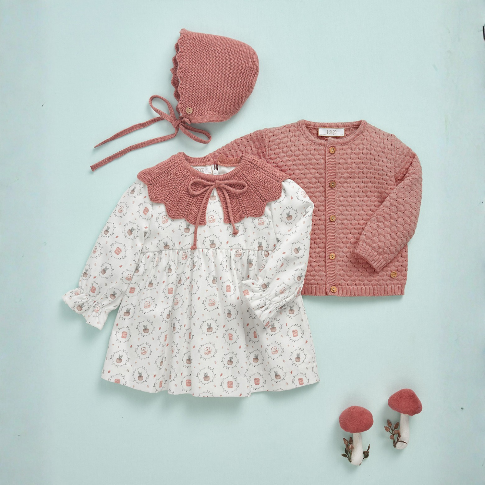 Vestido estampado com gola de malha rosa da Paz Rodriguez "Lumbre"