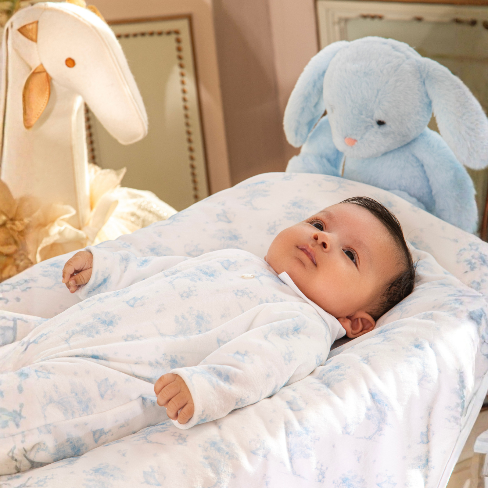 Babygrow para menino em estampado azul da Patachou "Blue"