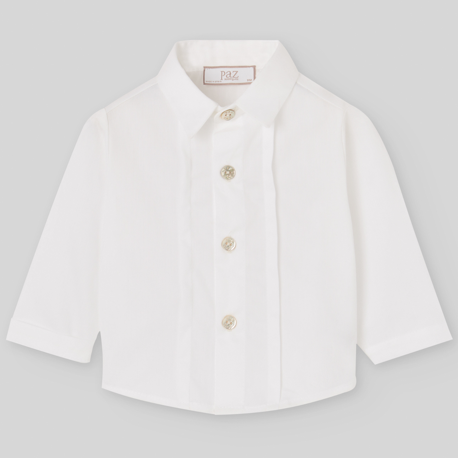 Conjunto camisa branca e calça bege da Paz Rodriguez "Nectar"