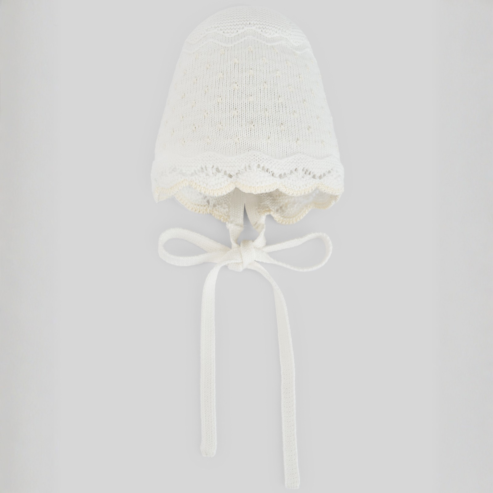 Touca recém nascido em malha pérola da Paz Rodriguez "Paz"