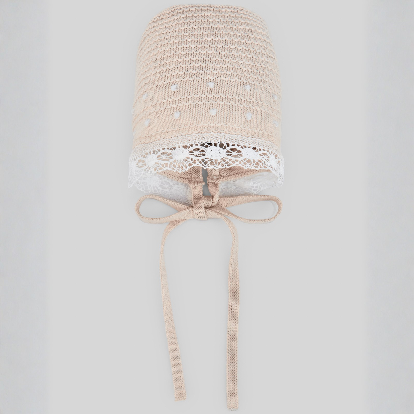 Touca recém nascido em malha bege da Paz Rodriguez "Nectar"