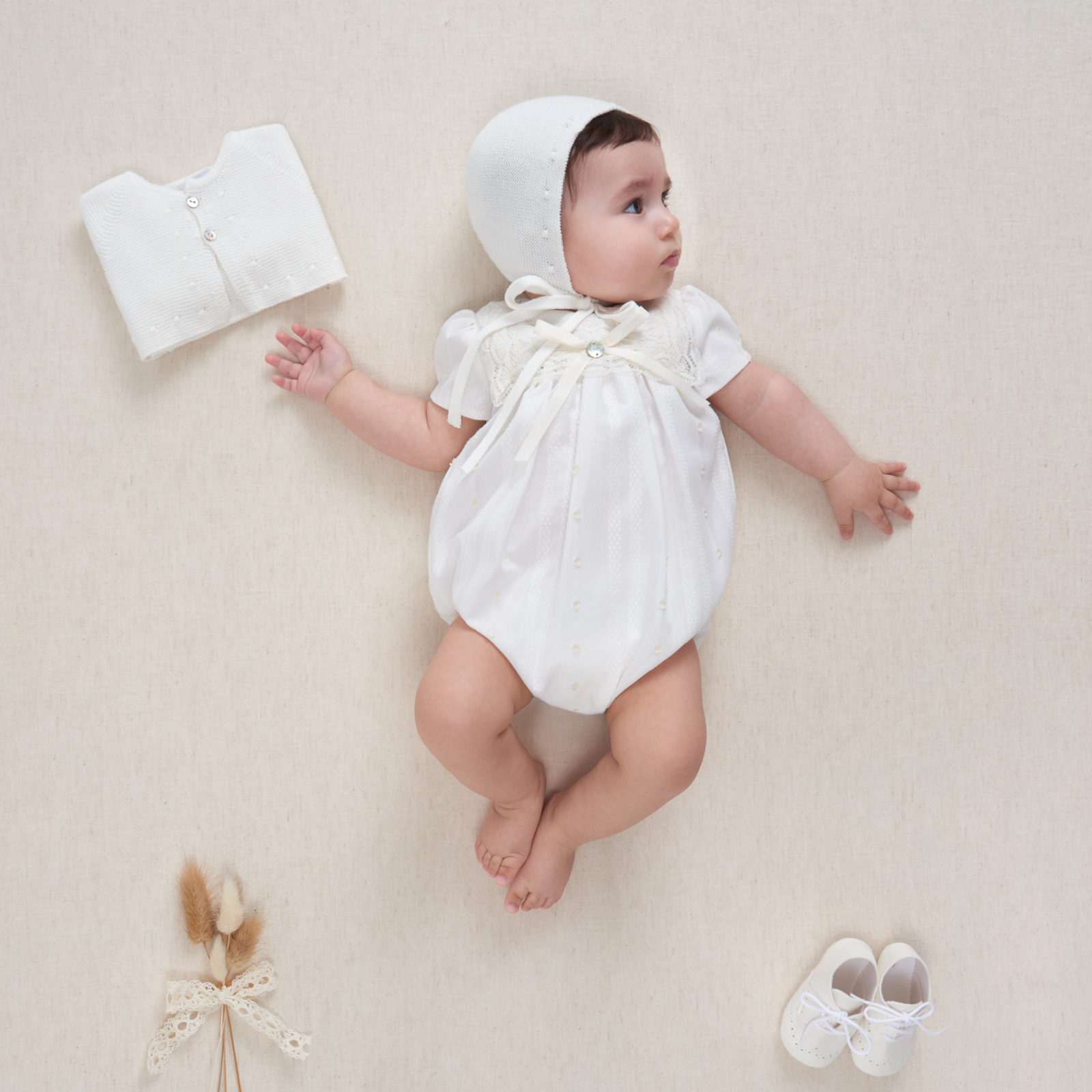 Fofo em tom pérola para cerimónia Paz Rodriguez "Paz"