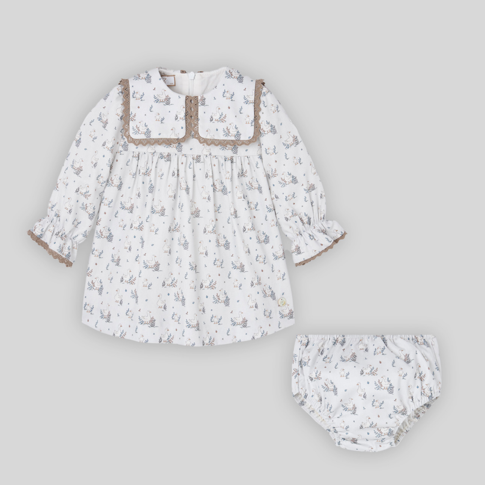Vestido e tapa fralda estampado da Paz Rodriguez "Terra"