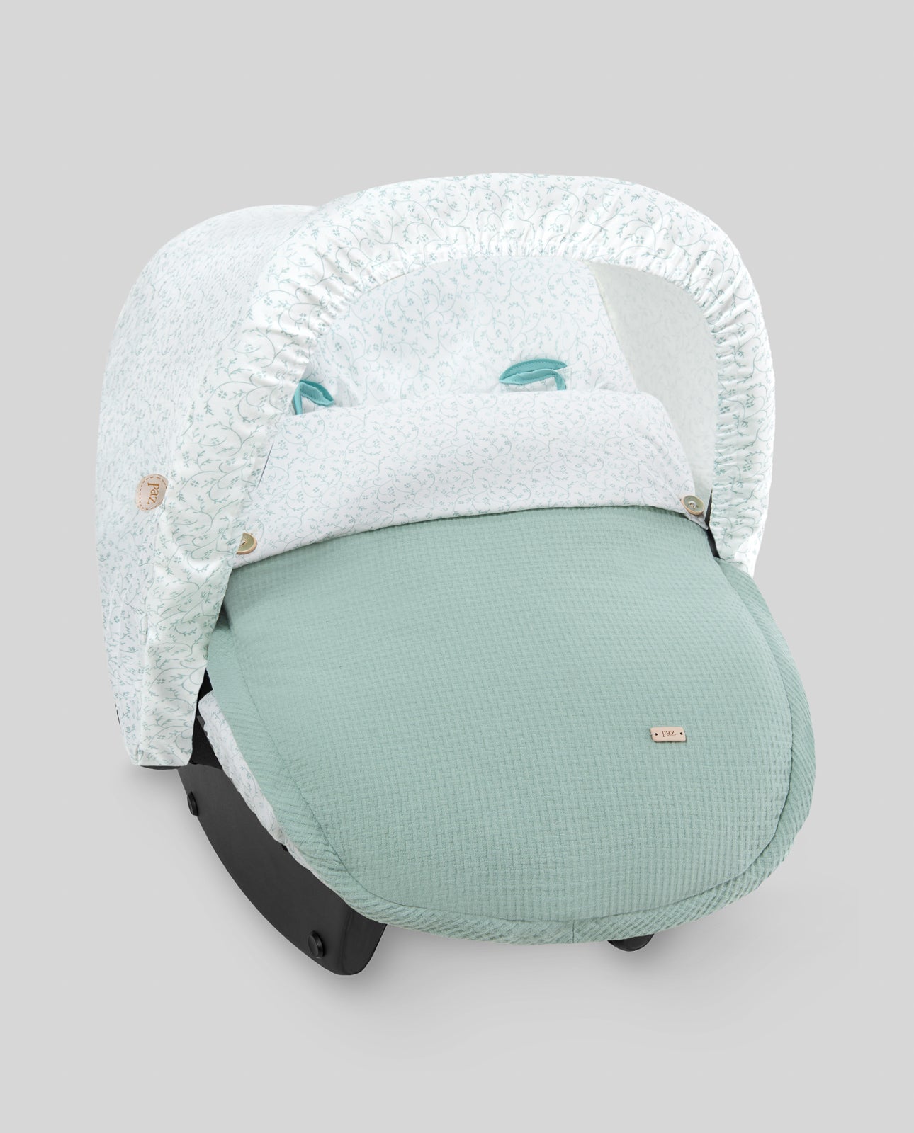 Forra e capota em verde grupo 0+ da Paz Rodriguez "Adama"