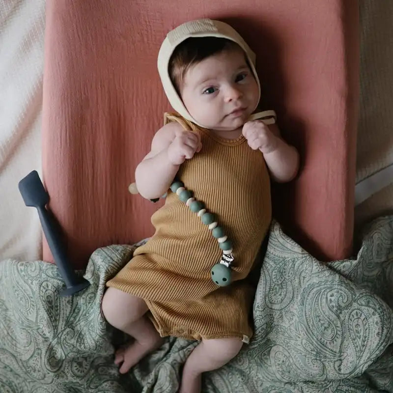 cadena-chupete-m-luna-dried-thyme-235×18-cm (1)