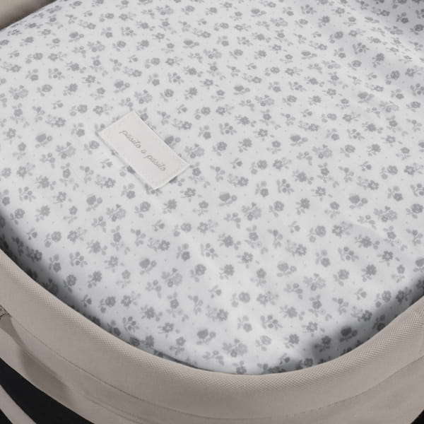 Saco de dormir da Pasito a Pasito "Little Bloom Flowers Grey"