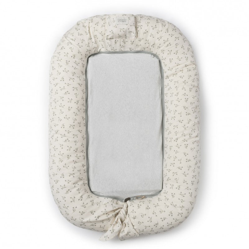 babynest-olive-bloom-canvas