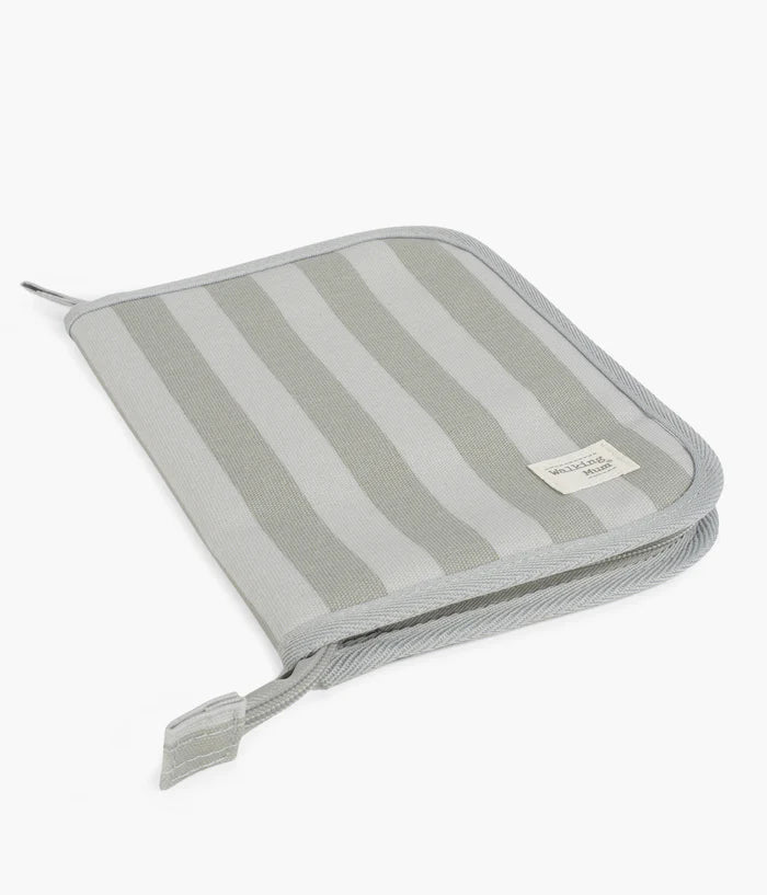 794.10771-4-walking-mum-porta-documentos-sintra-verde-para-bebe-na-moon-baby-shop-8435748605590