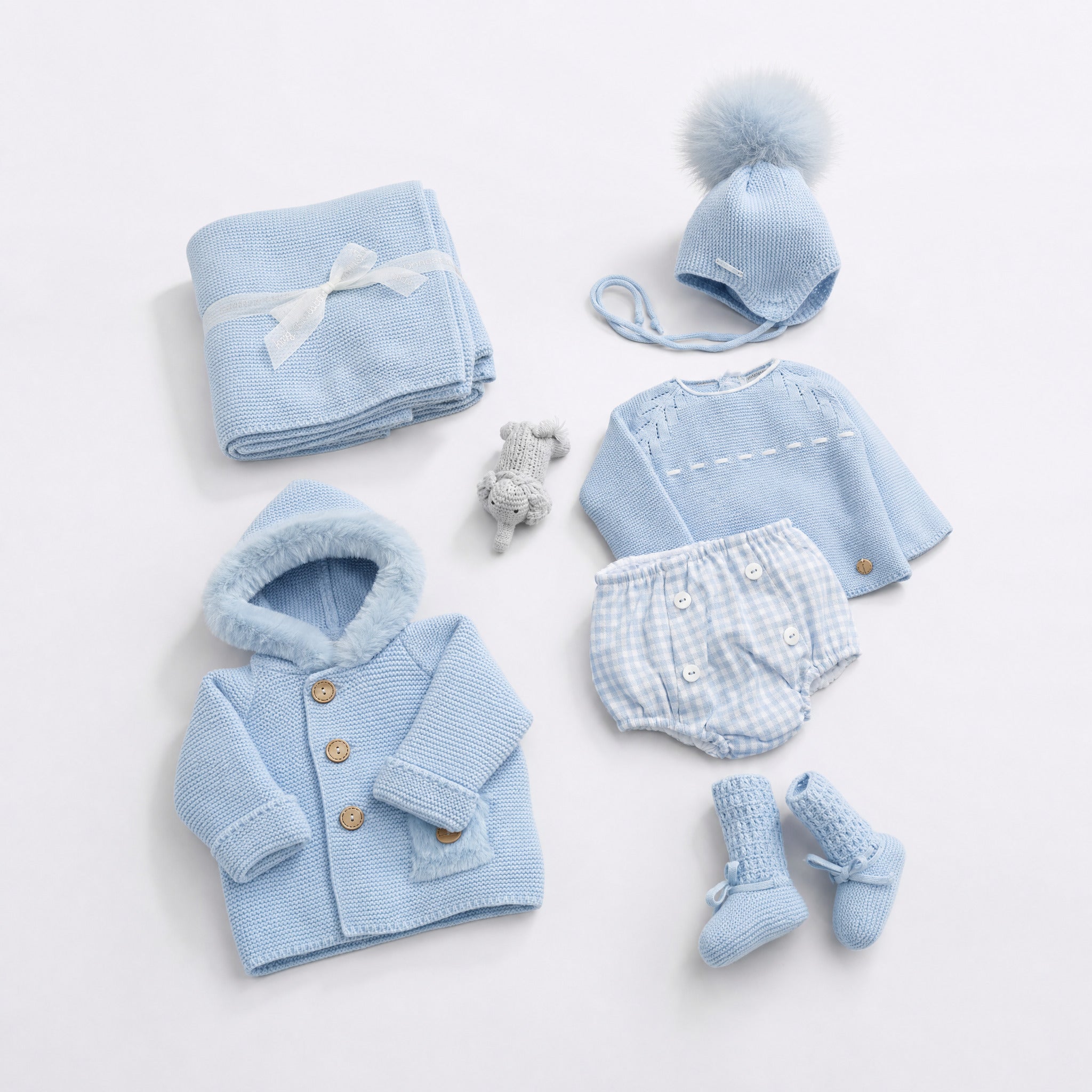 Conjunto camisola azul e tapa fraldas vichy da Pangasa "Soft"
