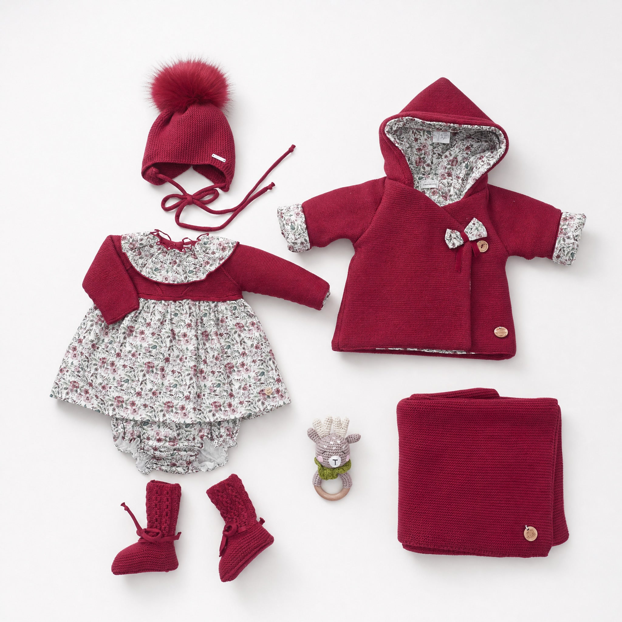 Vestido combinado grená com estampado floral da Pangasa "Cherry"