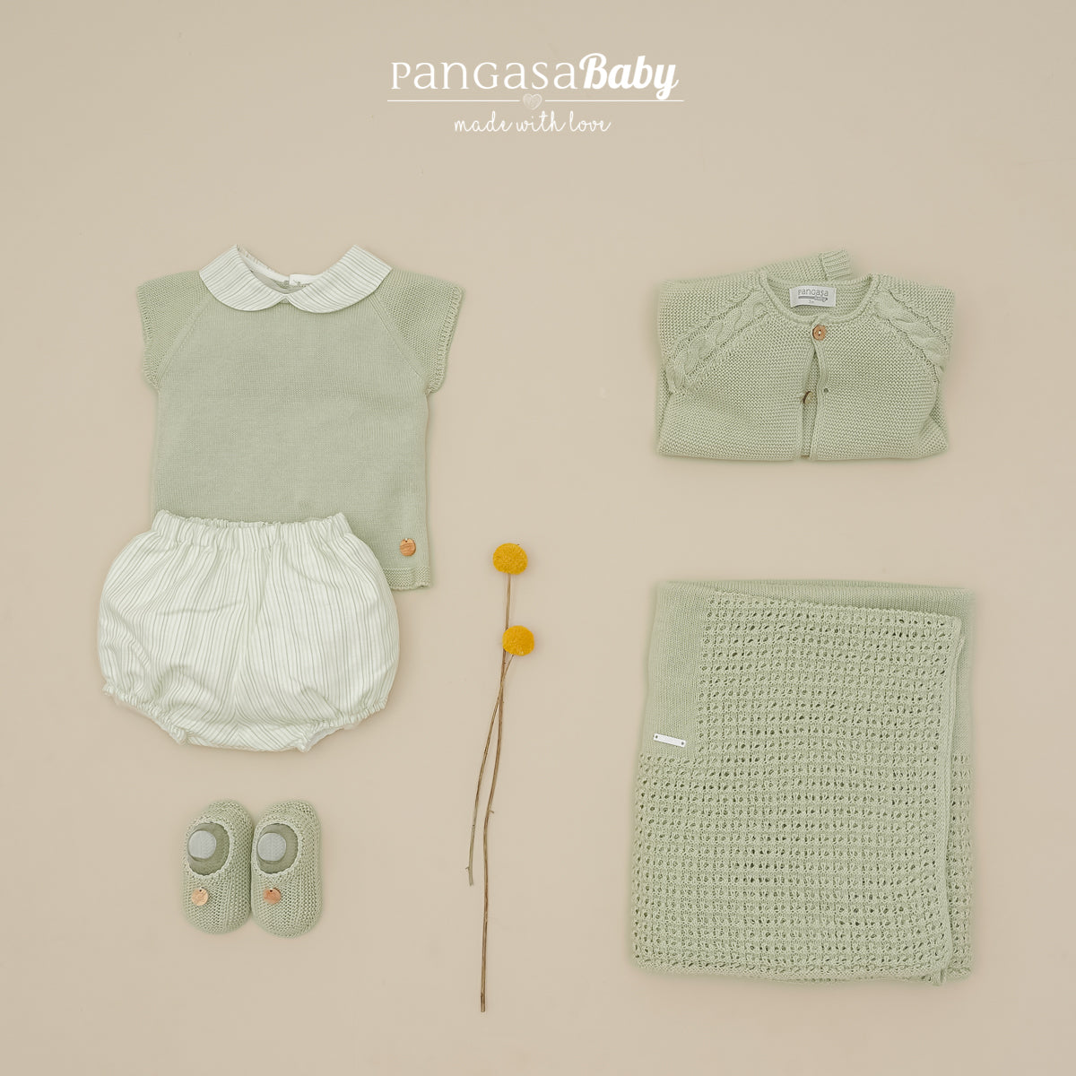 Conjunto camisola verde e tapa fraldas com riscas da Pangasa