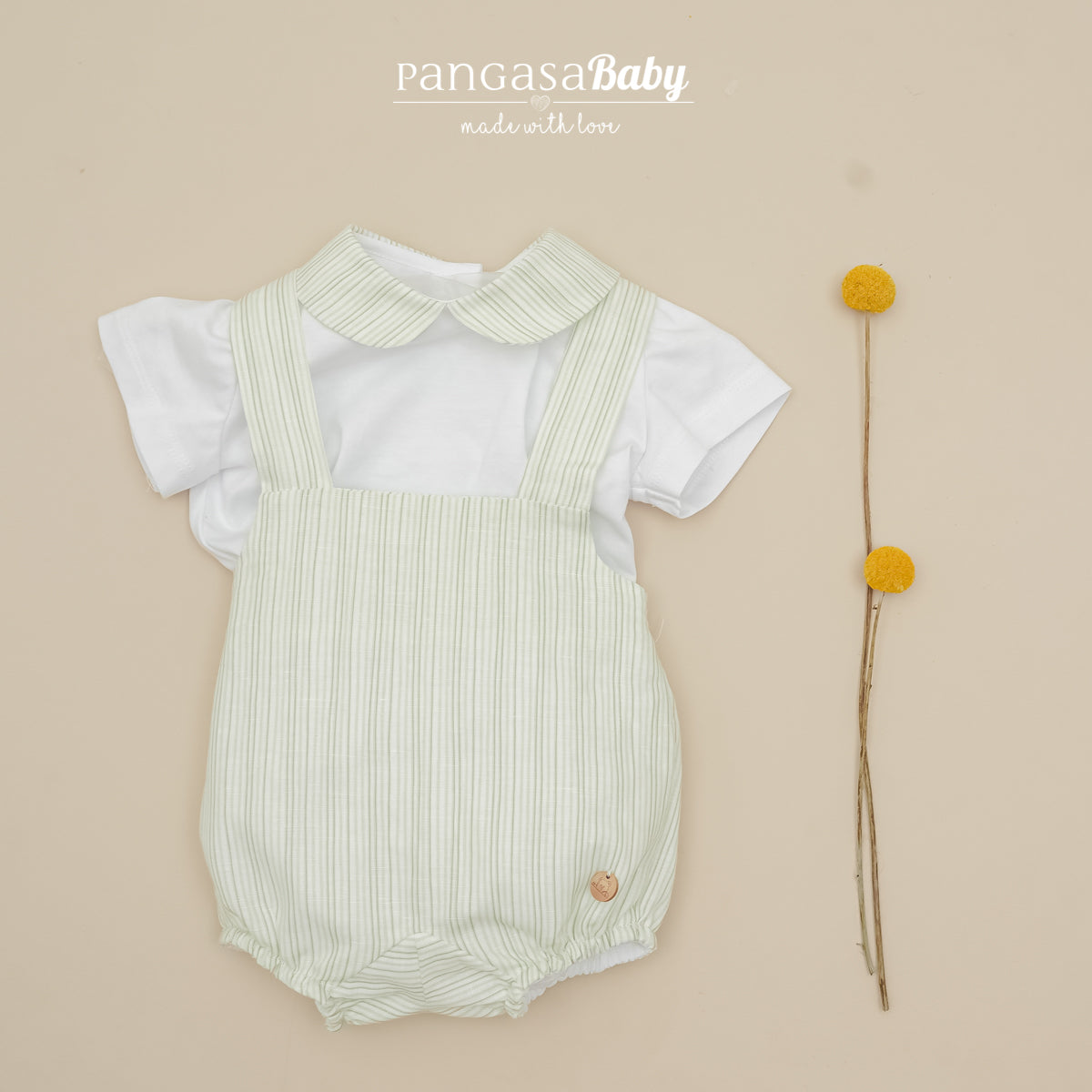 Conjunto t-shirt com gola e jardineira riscas verde da Pangasa