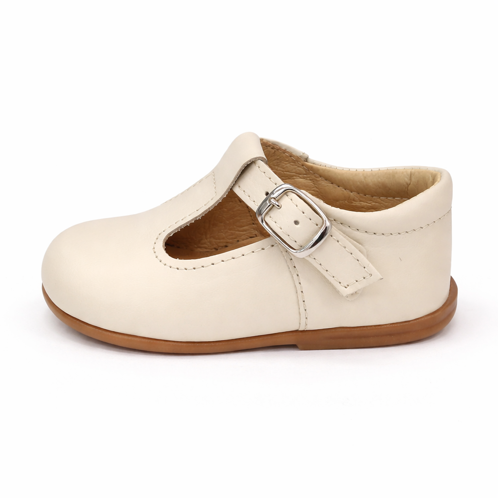 Sapatos pele com fivela da Mania do Pé