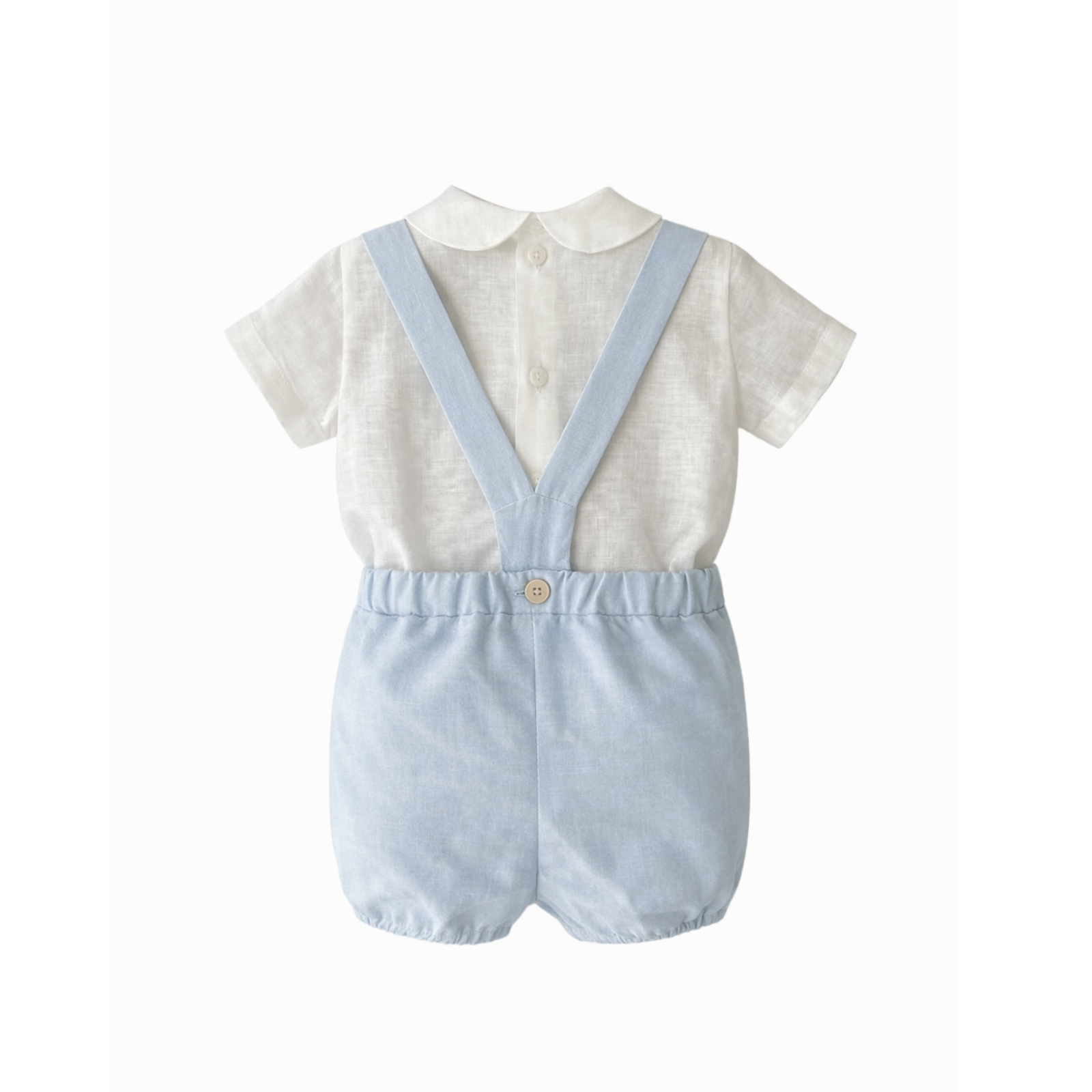 Conjunto blusa pérola com prega e calção azul com alça em linho da Niseret