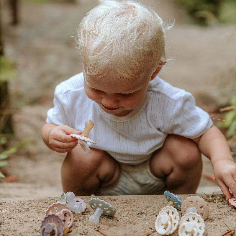 pack-2-chupetes-block-latex-fairytale-duckling-lmatch-0-2