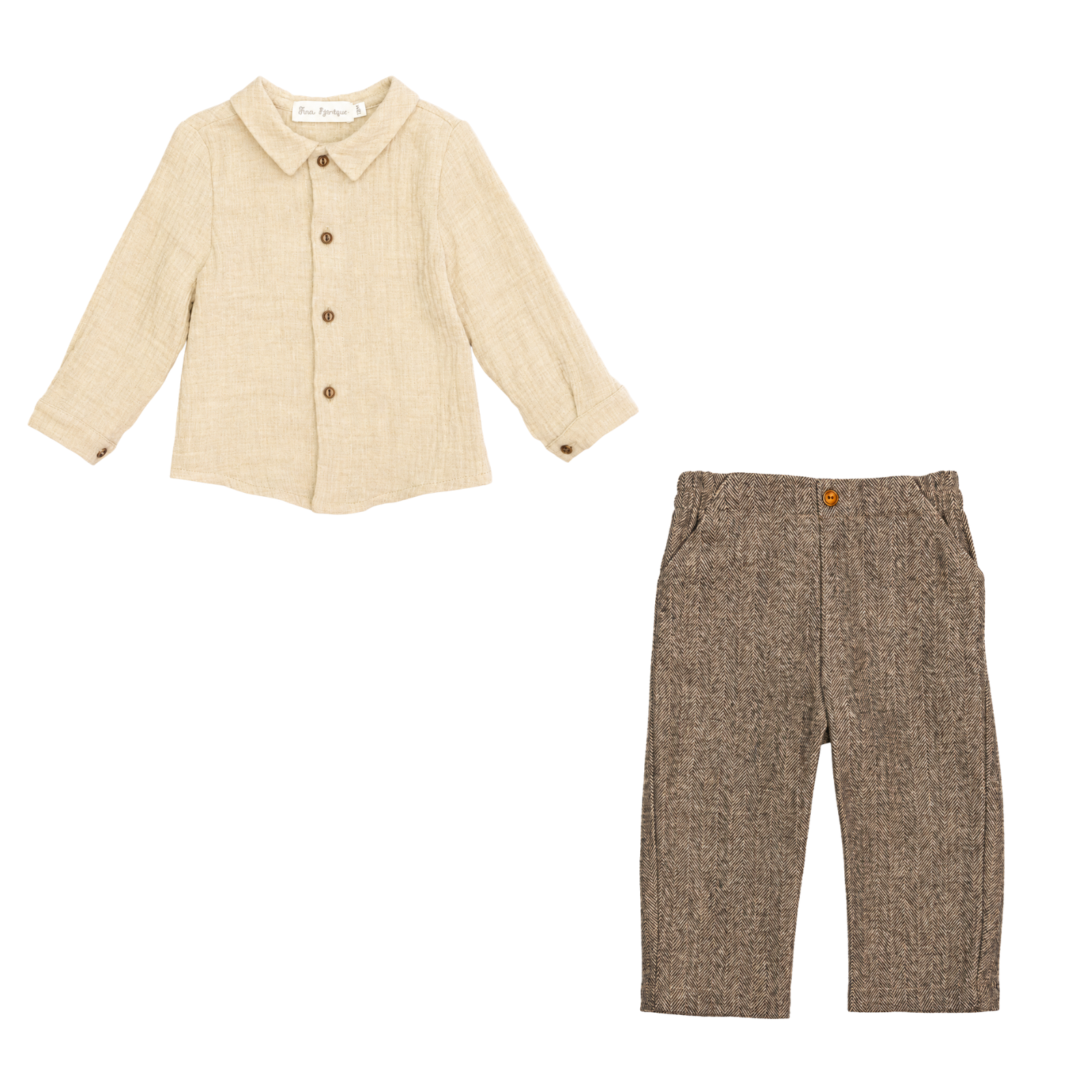 Conjunto menino camisa bege e calça castanha em espiga da Fina Ejerique "Jade oak"