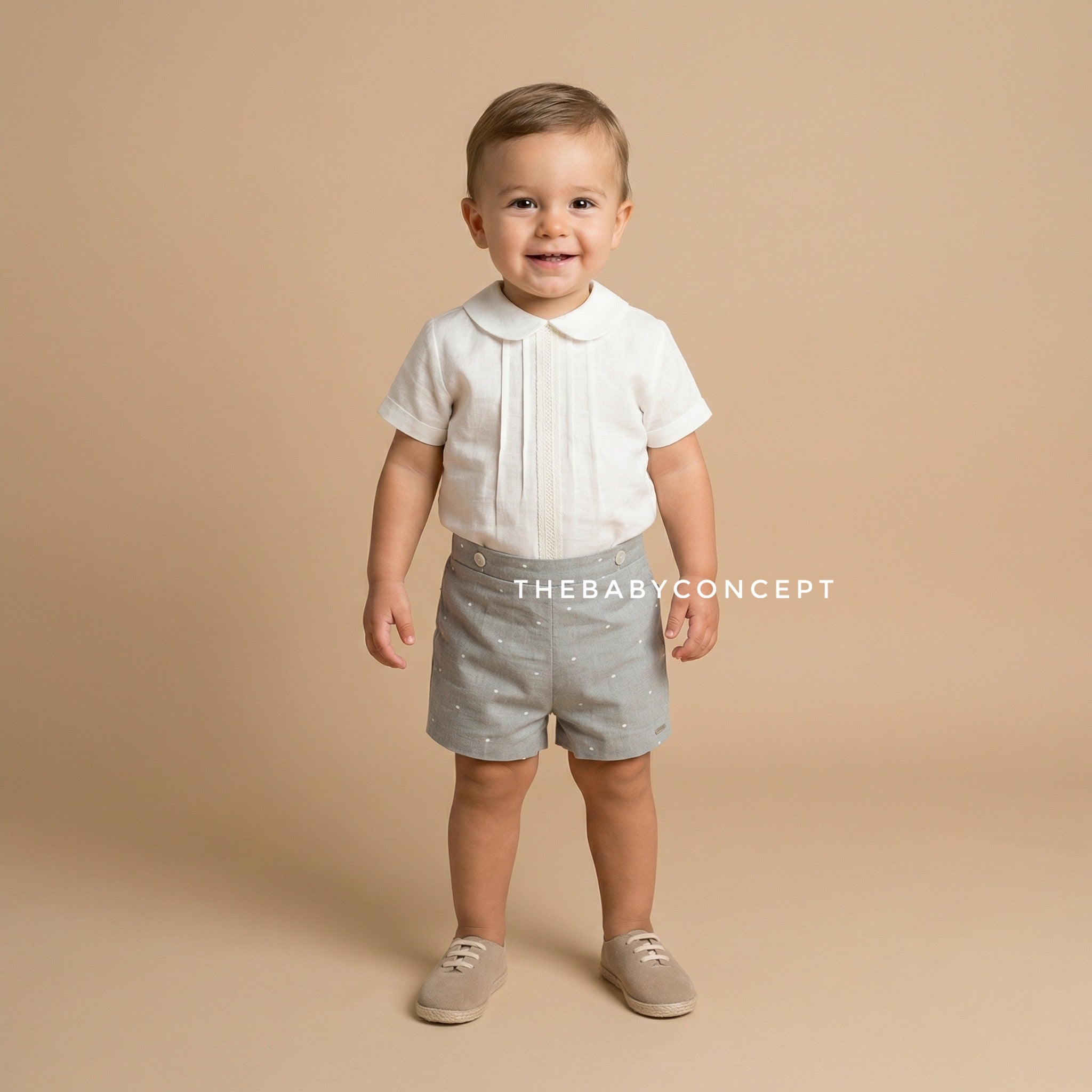 Conjunto camisa linho e calção verde militar com bordado para cerimonia da Niseret