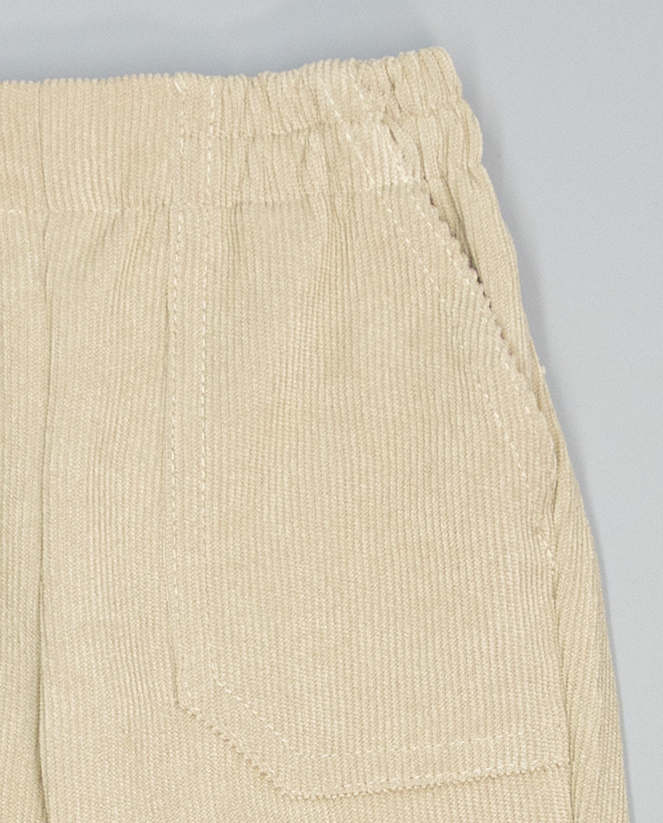 Conjunto camisa xadrez vermelha e azul-marinho calça bege menino da Fina Ejerique "CHRISTMAS"