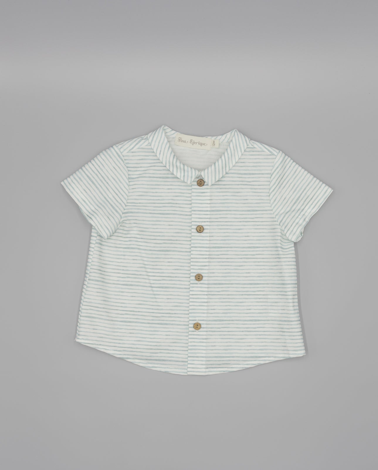 Calção com alças em linho e camisa riscas azuis da Fina Ejerique "BLUE"