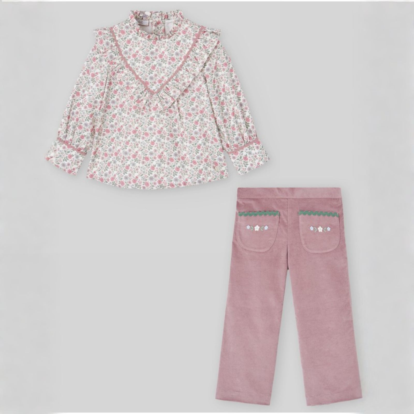 Conjunto blusa estampada e calça rosa da Paz Rodriguez "Ledicia"