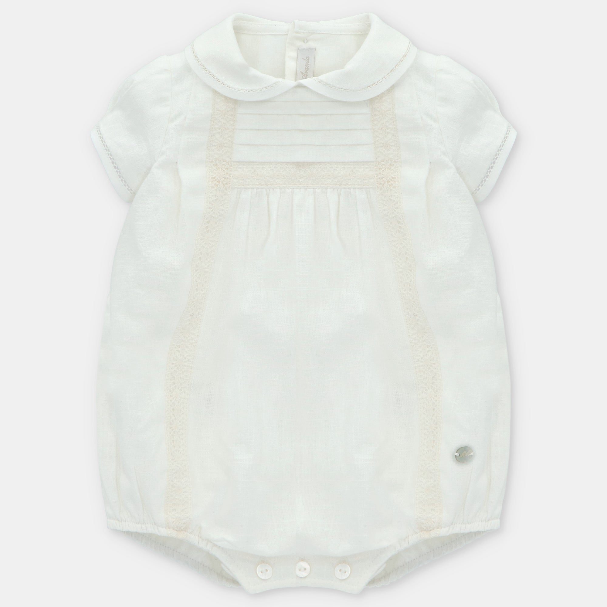 Fofo de cerimónia pérola com renda bege da Martín Aranda "Vancouver"