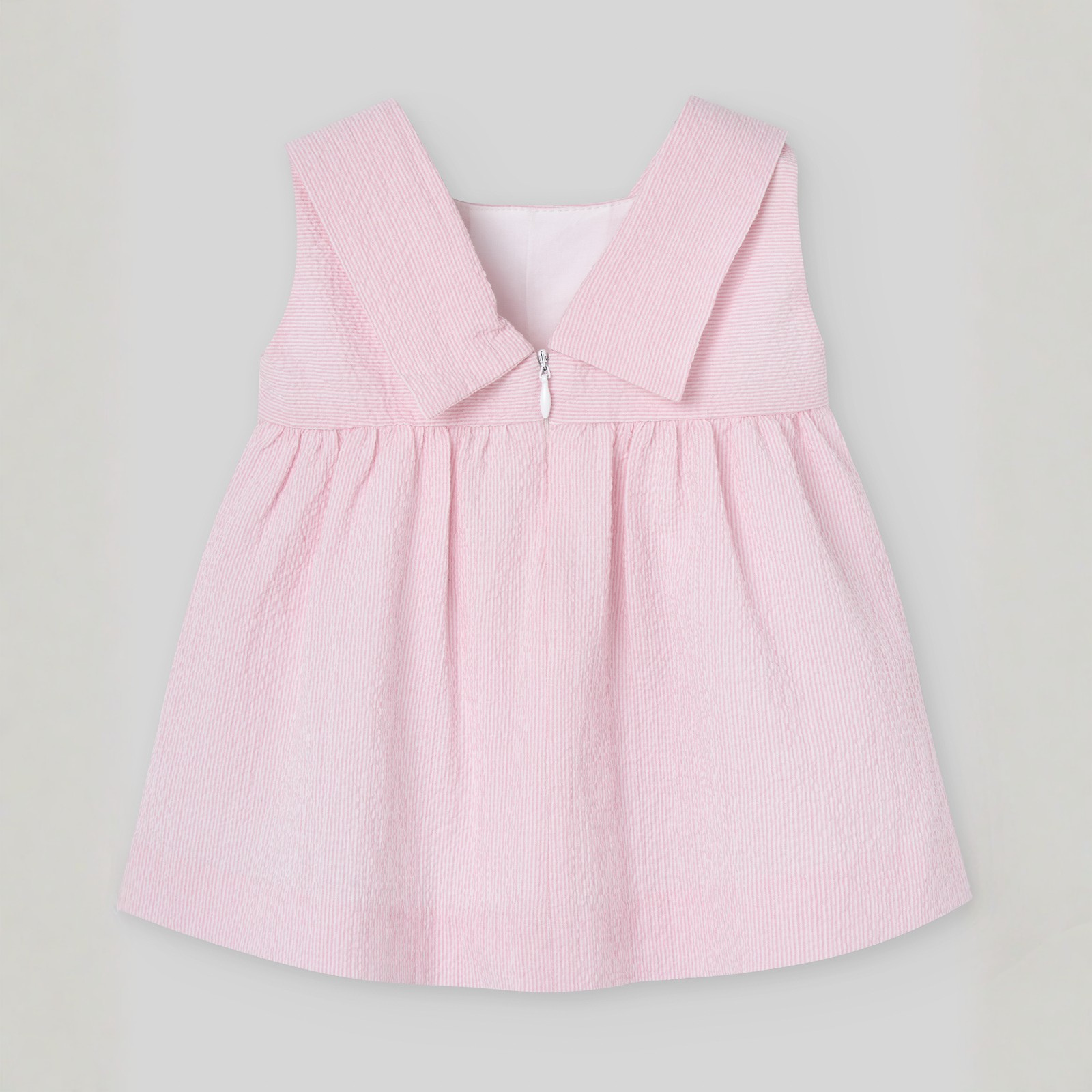 Vestido rosa e tapa fralda da Paz Rodriguez "Candy"