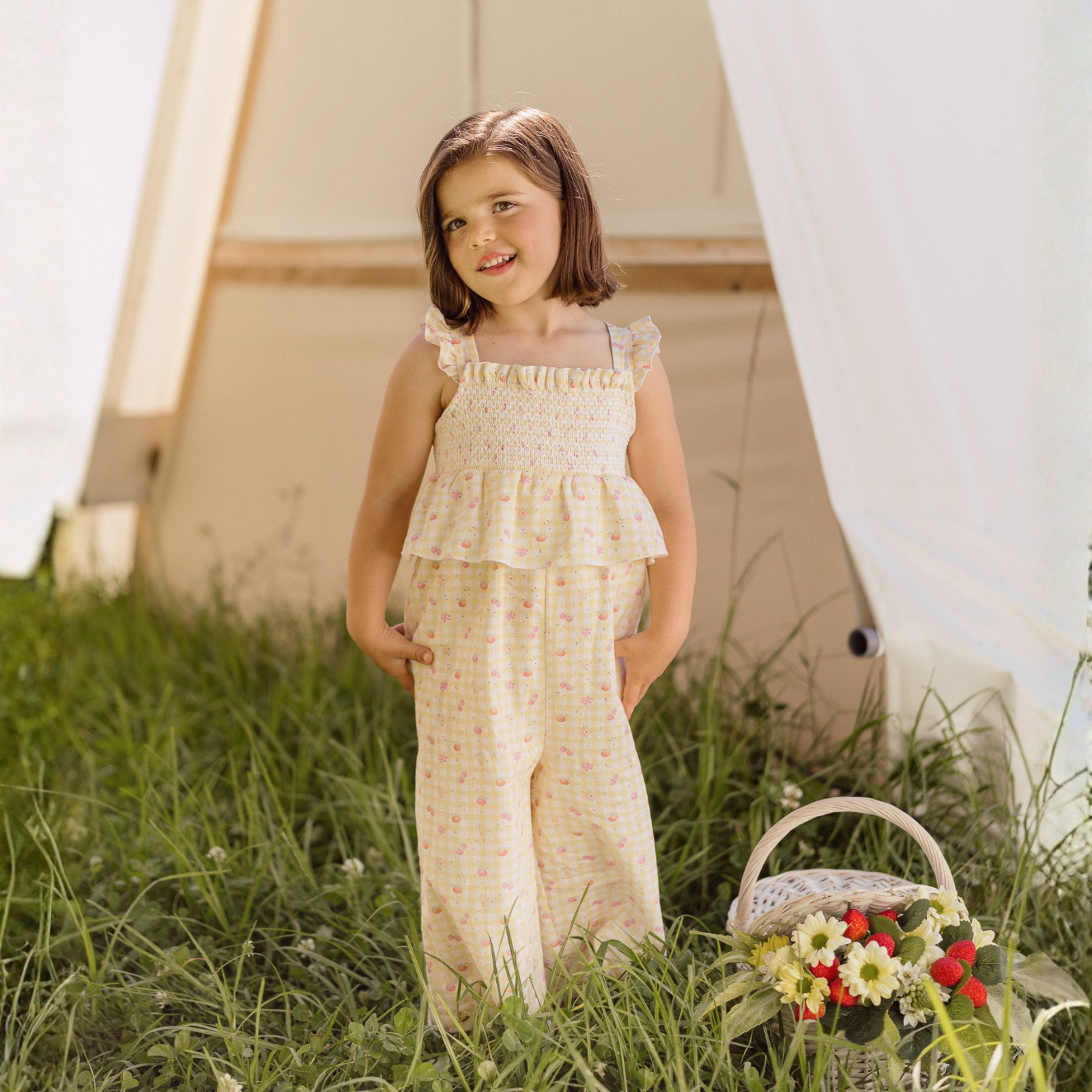 Macacão estampado amarelo da Paz Rodriguez "Frutitas"