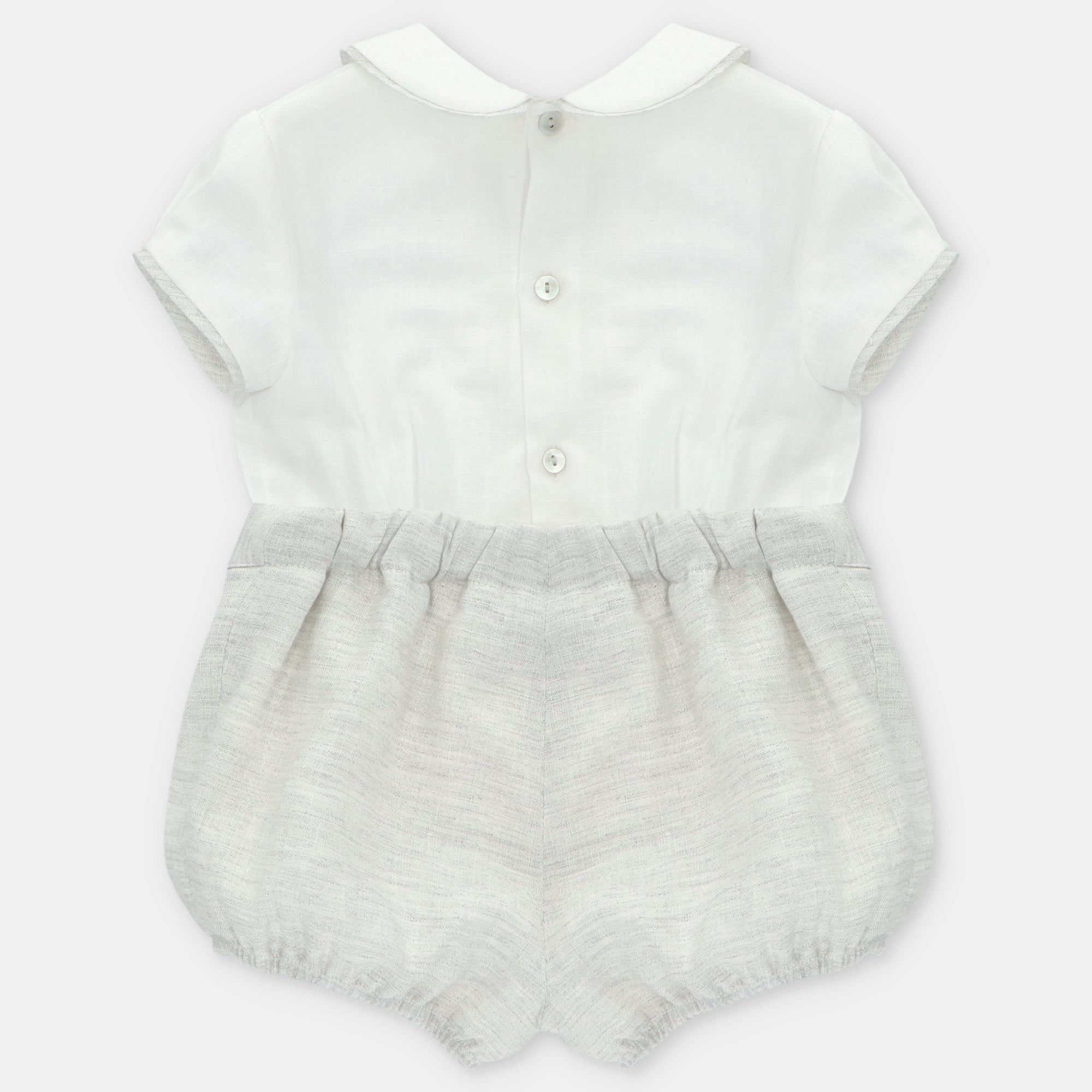 Conjunto blusa com renda e calção linho bege da Martín Aranda "Calgary"