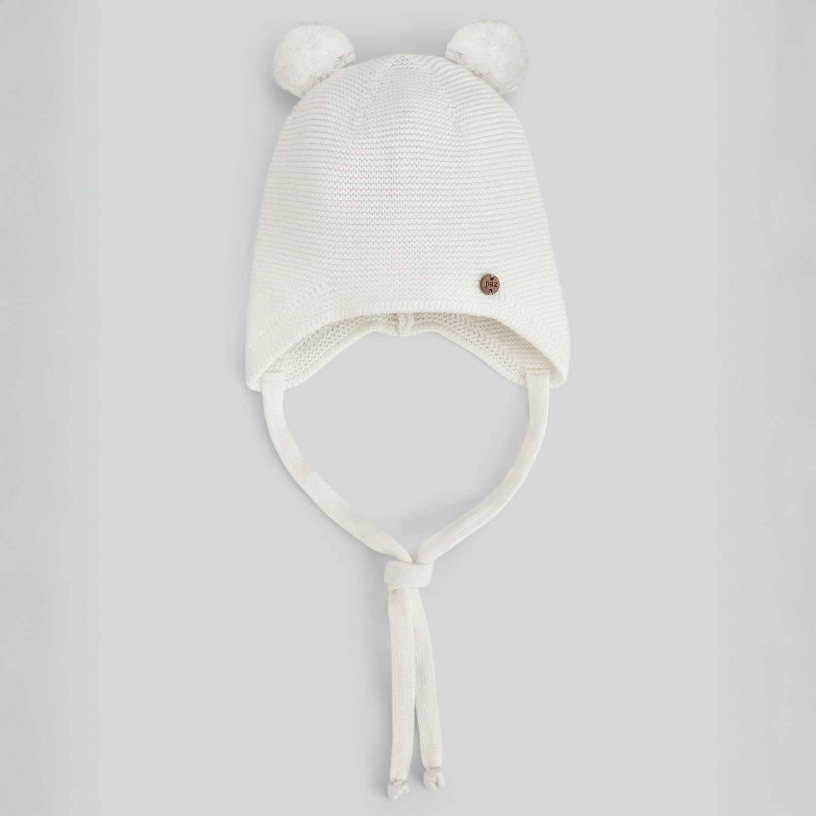 Gorro com pompons em malha pérola da Paz Rodriguez "Rula"