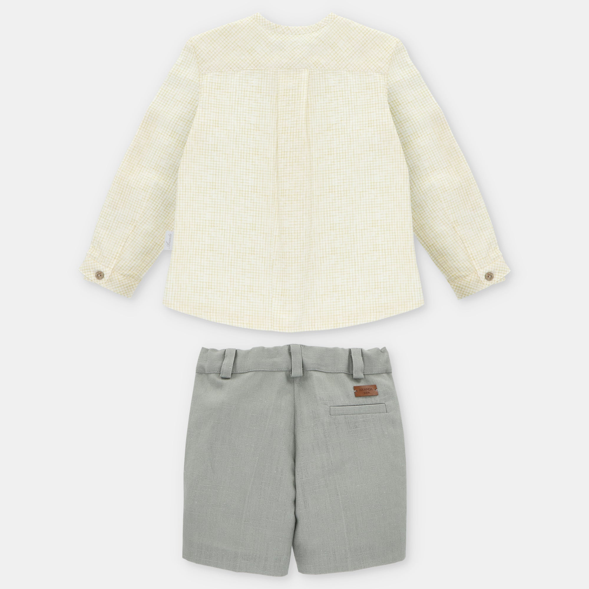 Conjunto camisa vichy amarela e calção linho verde para menino da Martín Aranda "Winnipeg"