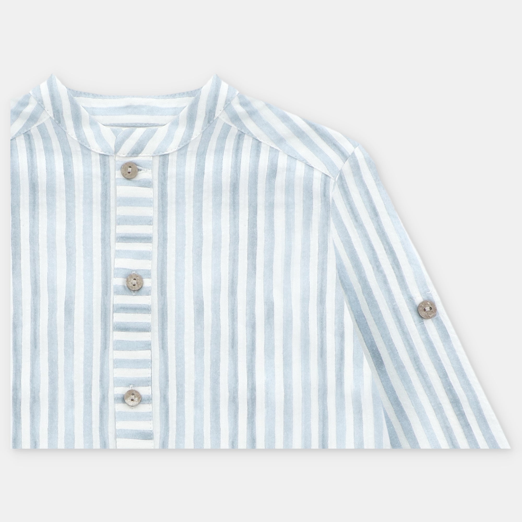 Conjunto camisa riscas e calção azul para menino da Martín Aranda "Surrey"