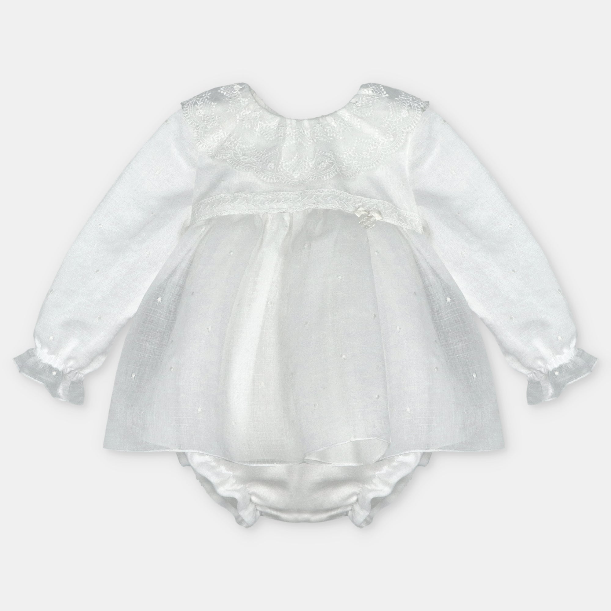 Vestido e tapa fraldas de cerimónia com renda da Martín Aranda "Amieva"