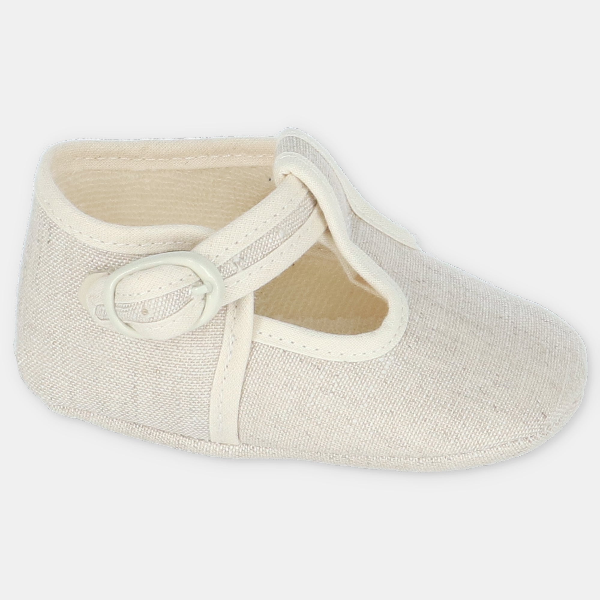 Sapatos beges sem sola para bebe da Martín Aranda "Vancouver"