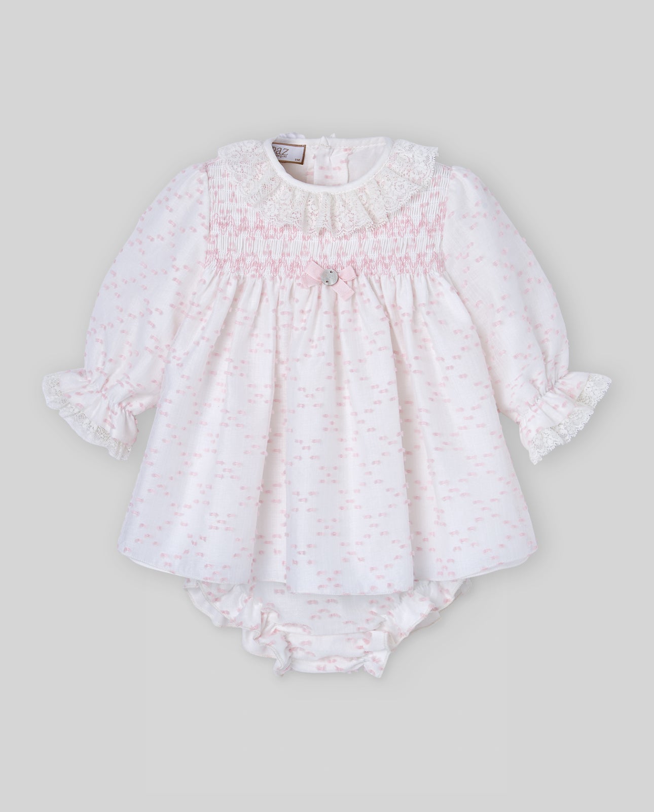Vestido e tapa fralda com estampado rosa da Paz Rodriguez "Nai"