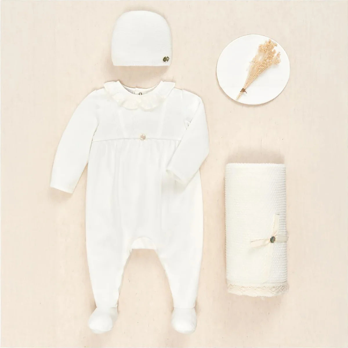 109244-look-large (1)