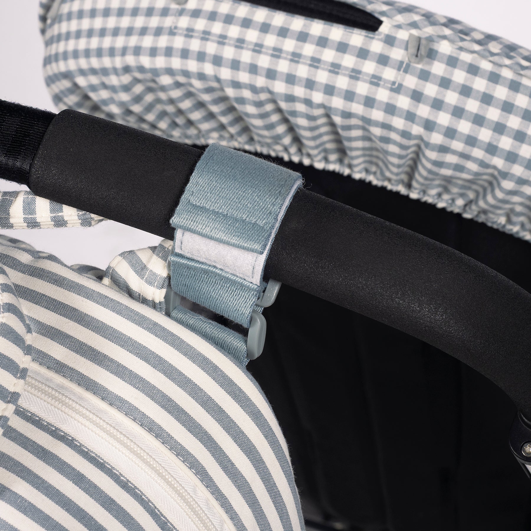 Mochila da Walking Mum "Praliné Strips Matcha"