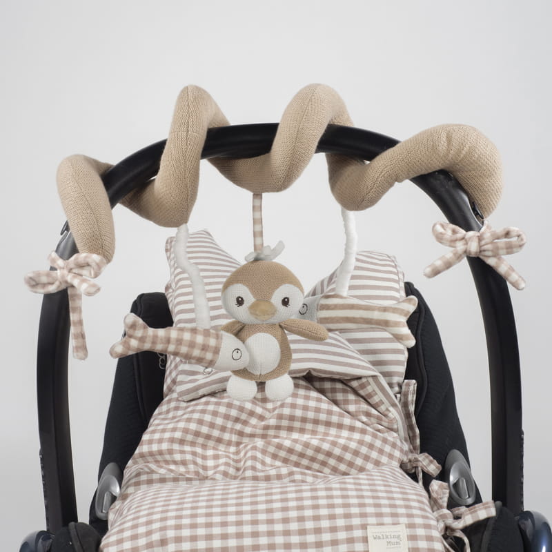 Peluche atividade Pinguim da Walking Mum "Praliné Moka"