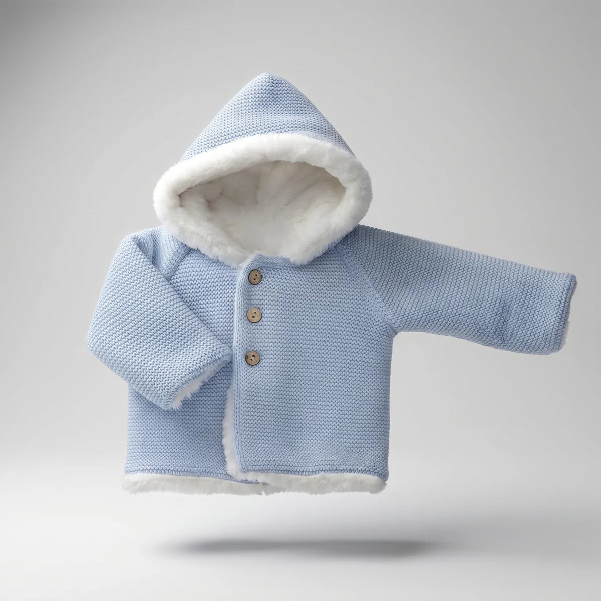 Abrigo em malha azul com pelo polar da Pangasa "Soft"