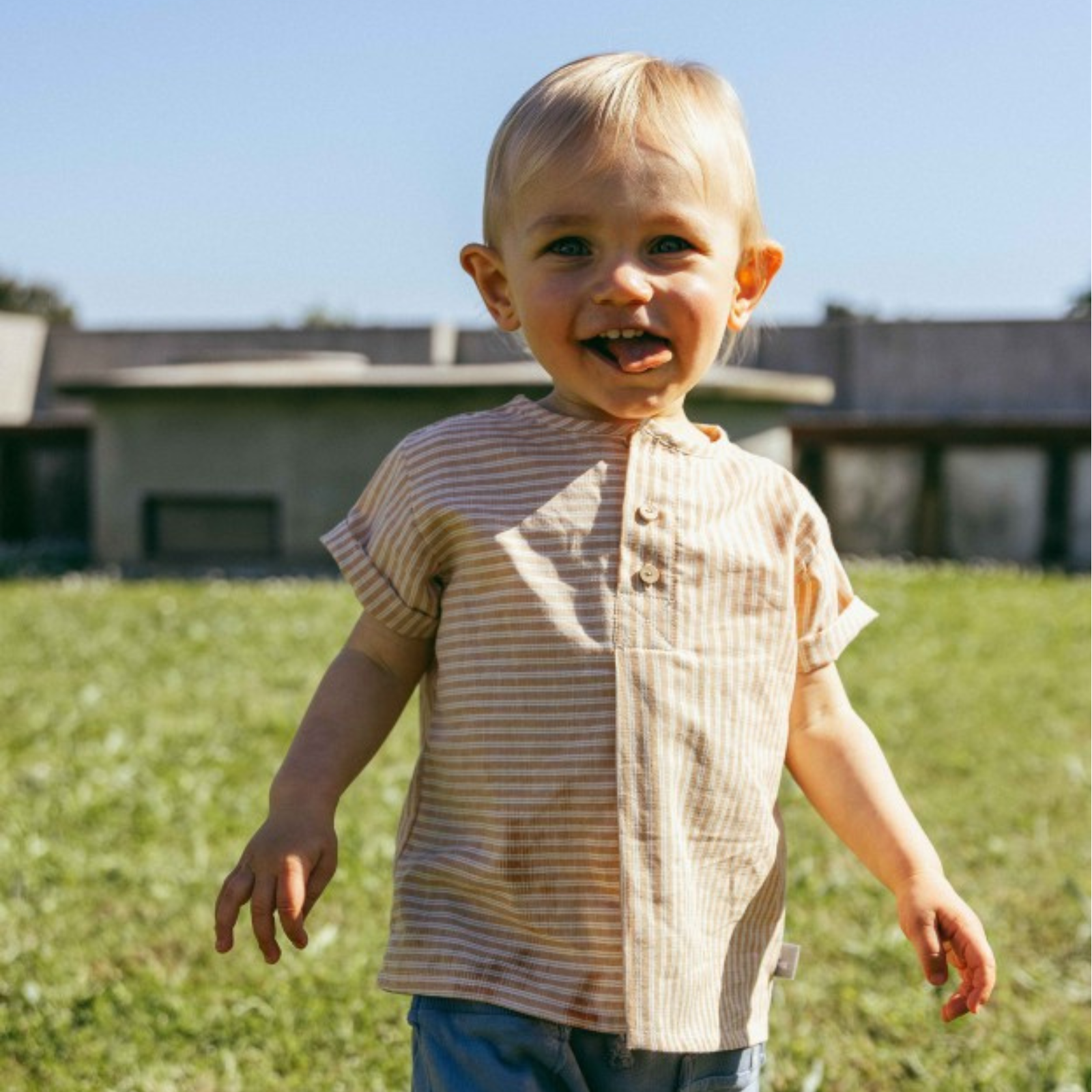 Camisa em tecido de riscas da Snug
