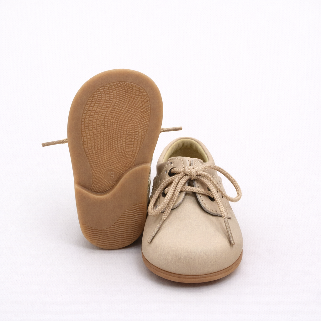 Sapatos oxford com atacadores da Mania do Pé