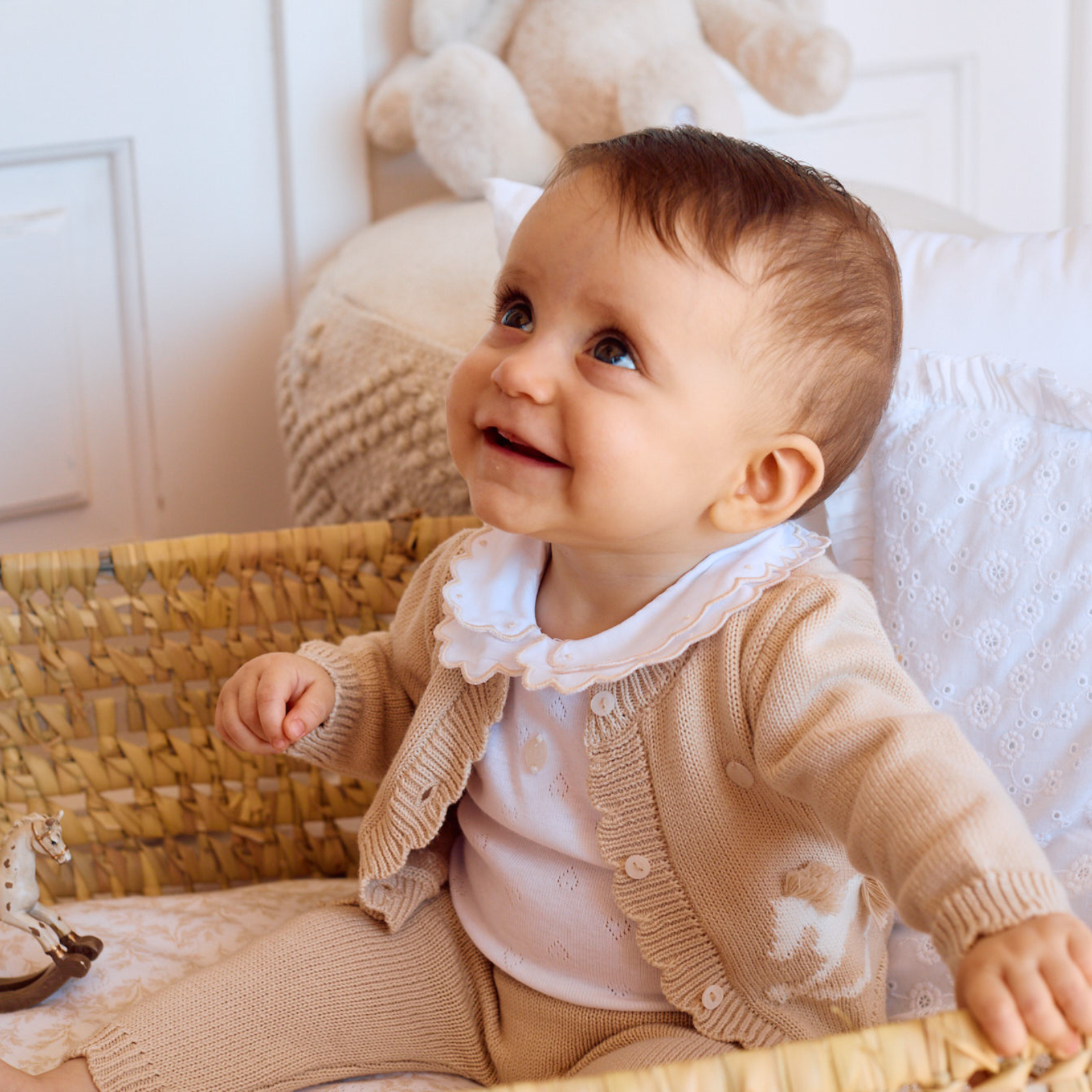 Conjunto casaco e calça bege para bebe da Patachou "Nature"