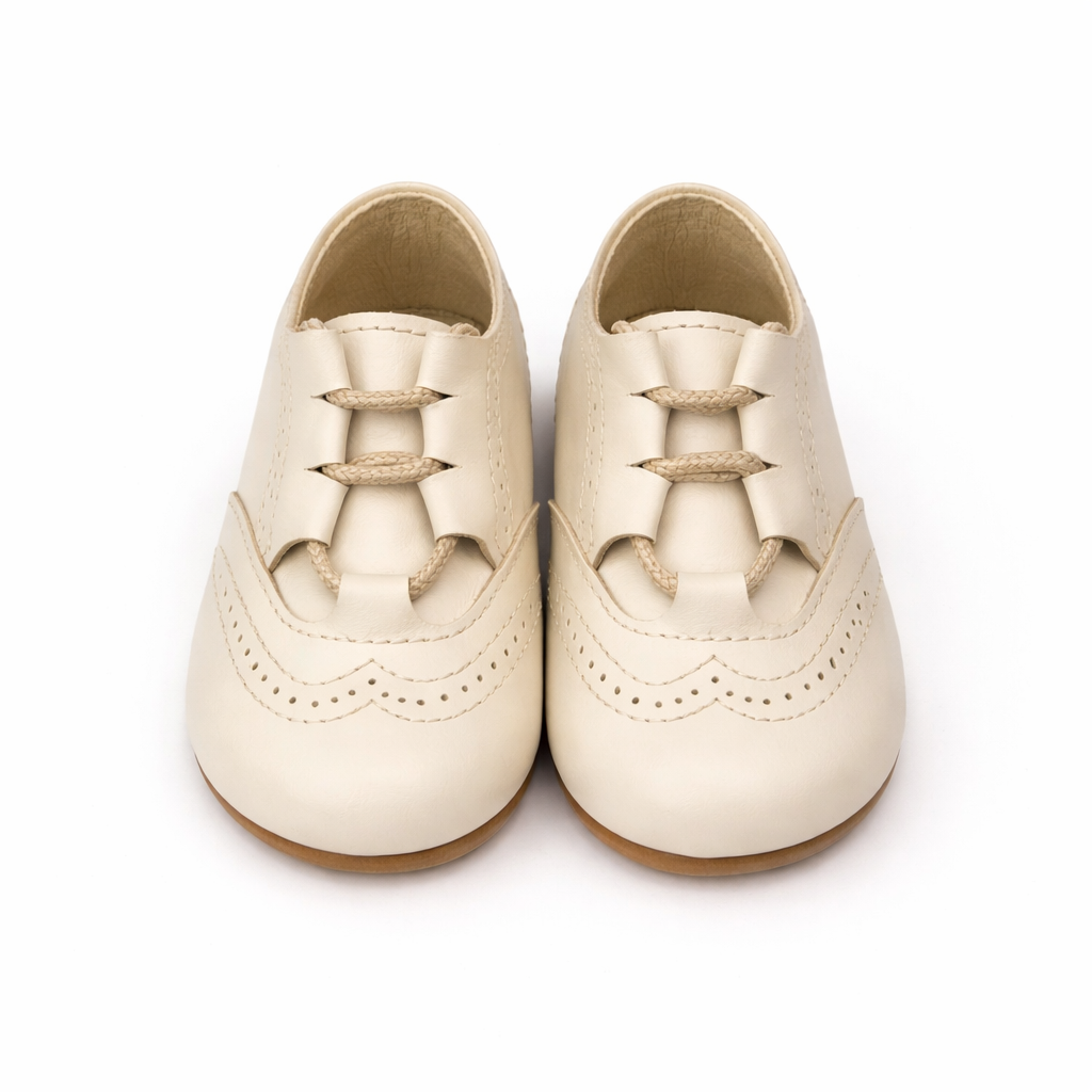 Sapatos pele com atacadores da Mania do Pé