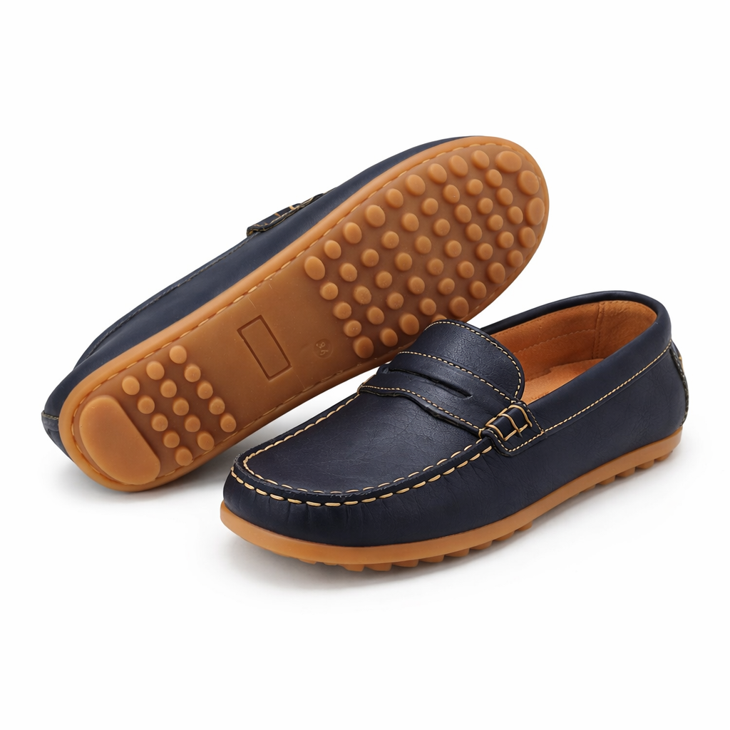 Mocassins pele azul marinho Mania do Pé