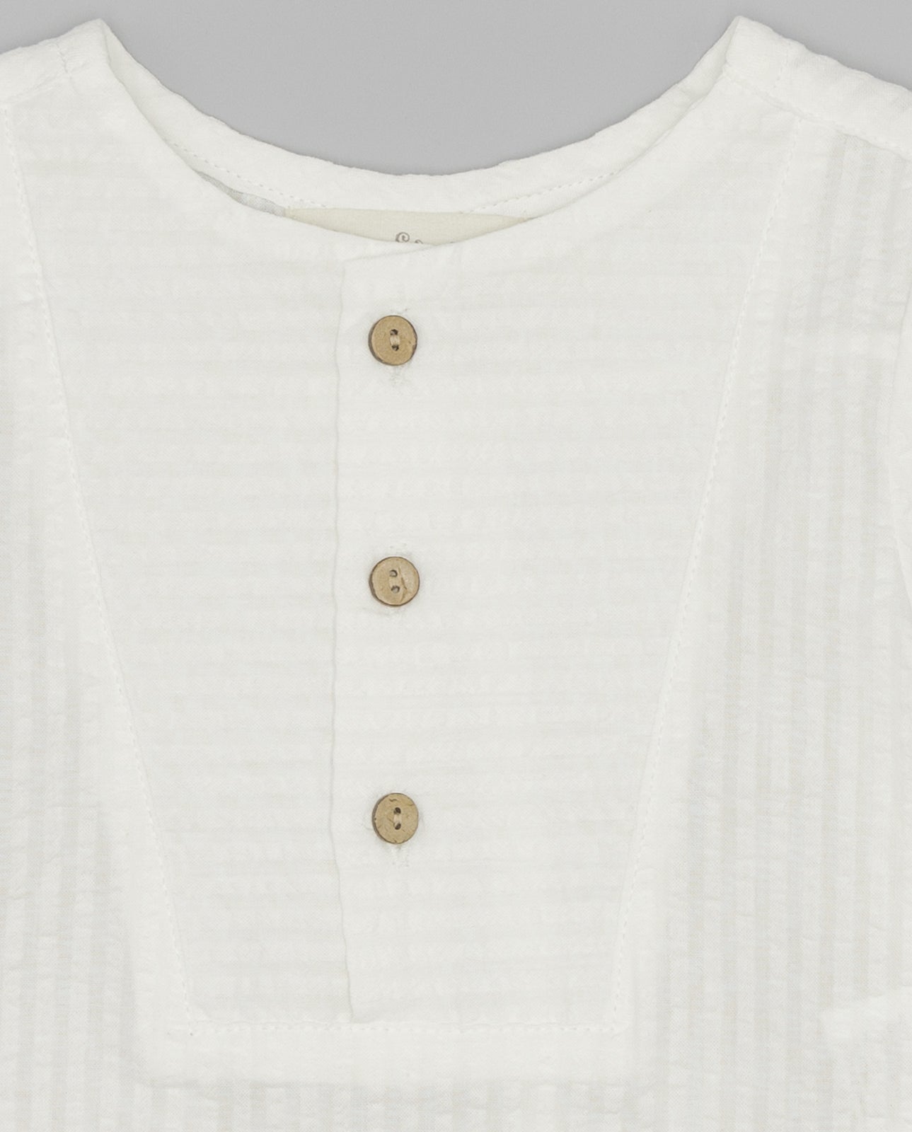 Conjunto camisa linho branca e calção verde da Fina Ejerique "VERDE"