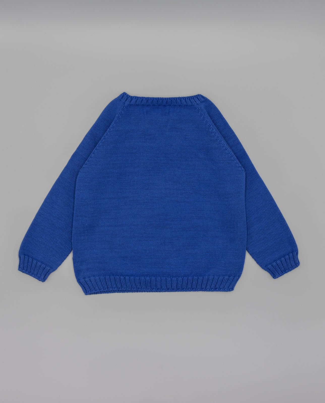 Camisola em malha azul marinho da Fina Ejerique "NAVY"