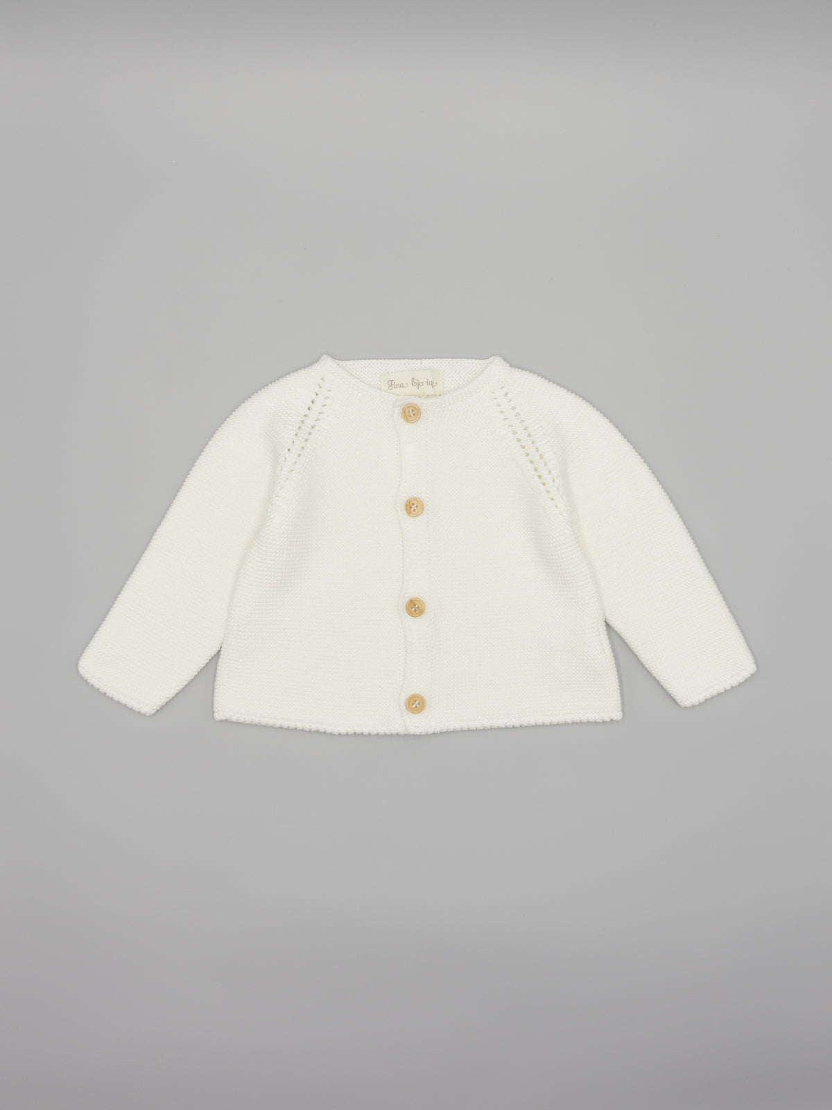 Casaco em malha cor perola da Fina Ejerique