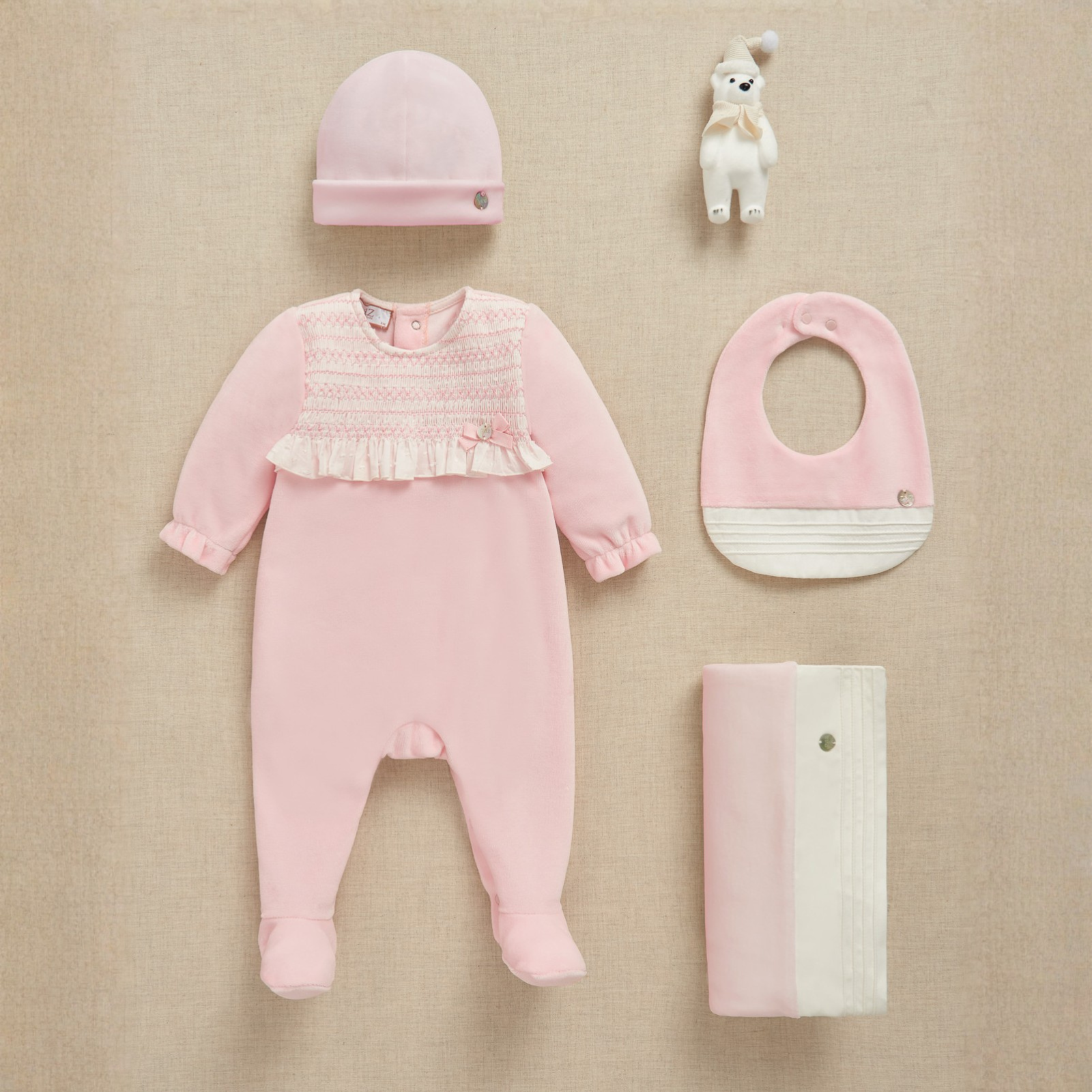 Babygrow laminado rosa recém nascido menina da Paz Rodriguez "Ternura"