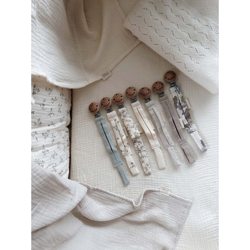 Prende-chupeta madeira marfim da Babyshower